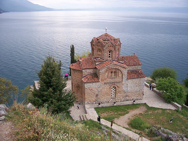 cupula-bizantina_Eglise-Saint-Jean-de-Kaneo_Ohrid-Macedoine cupula-bizantina_Eglise-Saint-Jean-de-Kaneo_Ohrid-Macedoine